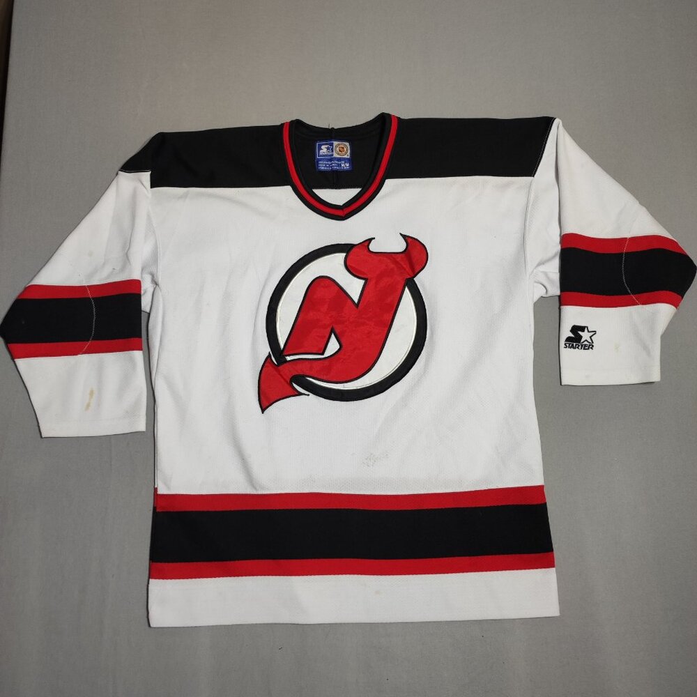 Vintage 90s Starter New Jersey Devils NHL Hockey Jersey men M white black red